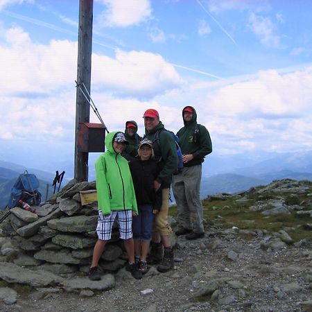 Gasthof Karlwirt Sankt Andra im Lungau Bagian luar foto